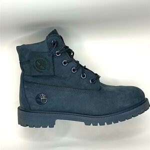 Navy Blue Timberland’s